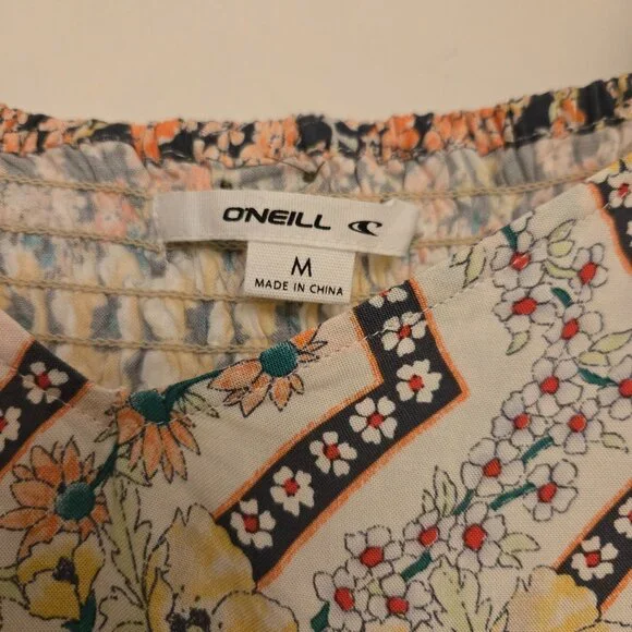 O'Neill Indy Patterned Flowy Top - Women's Medium - Picture 7 of 8